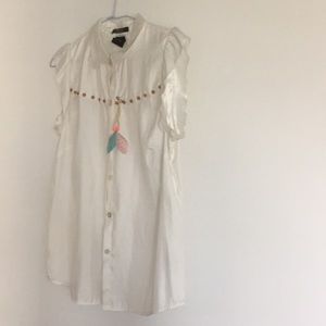 White capped sleeve blouse